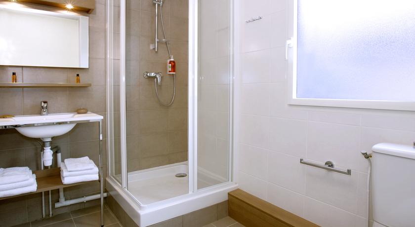 Chambre avec 2 lits, studio