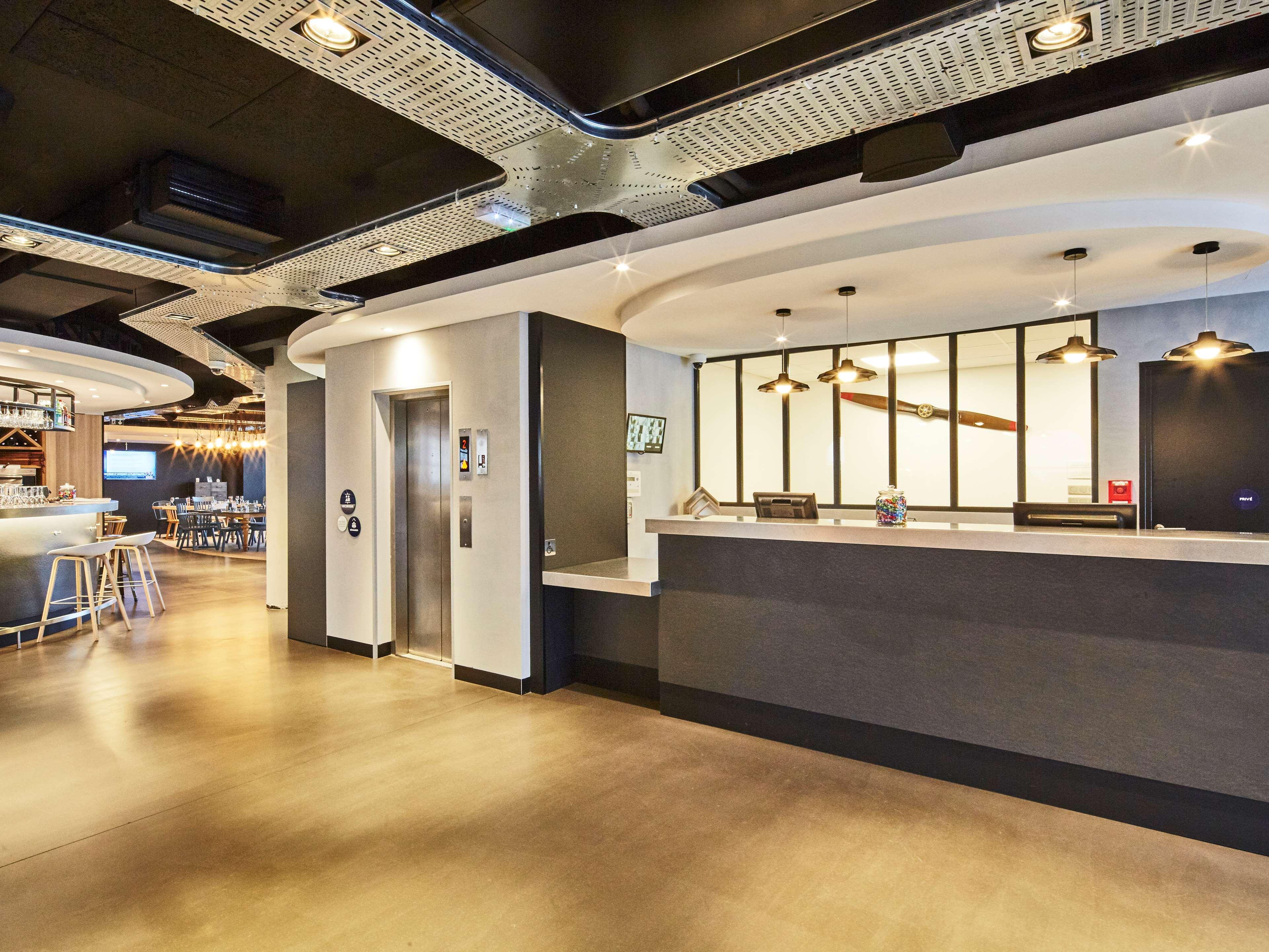 Radisson Hotel Paris Le Bourget by null