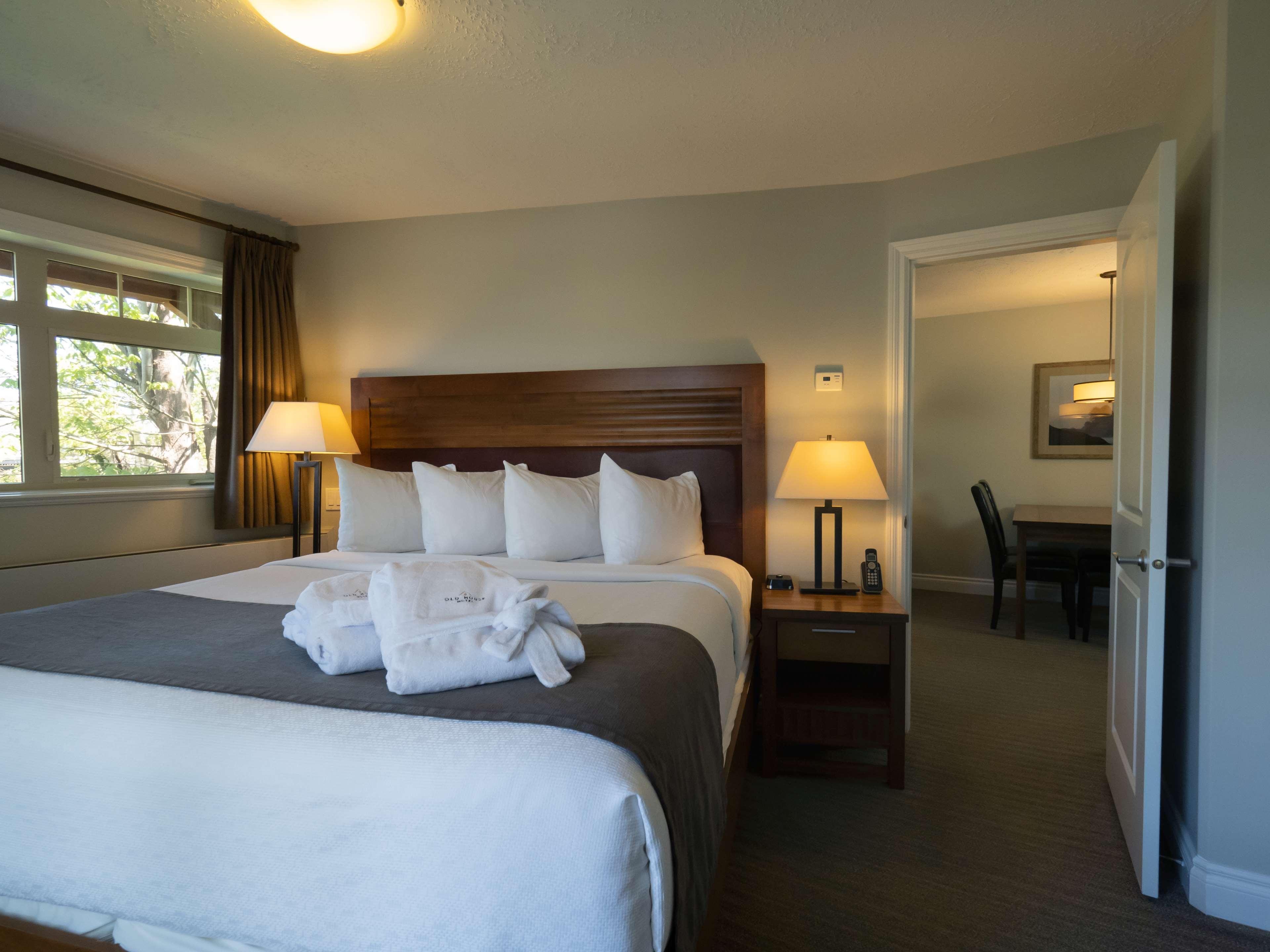 Old House Village Hotel & Spa