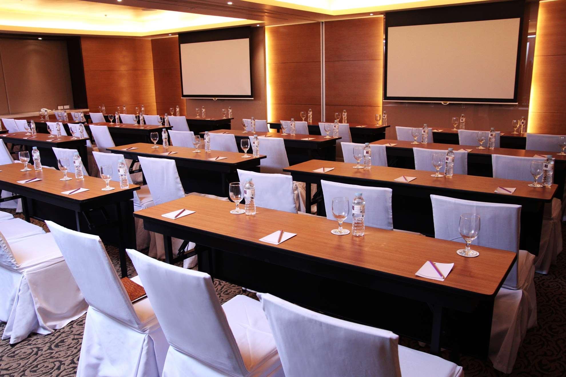 Quest Hotel and Conference Center - Cebu by null