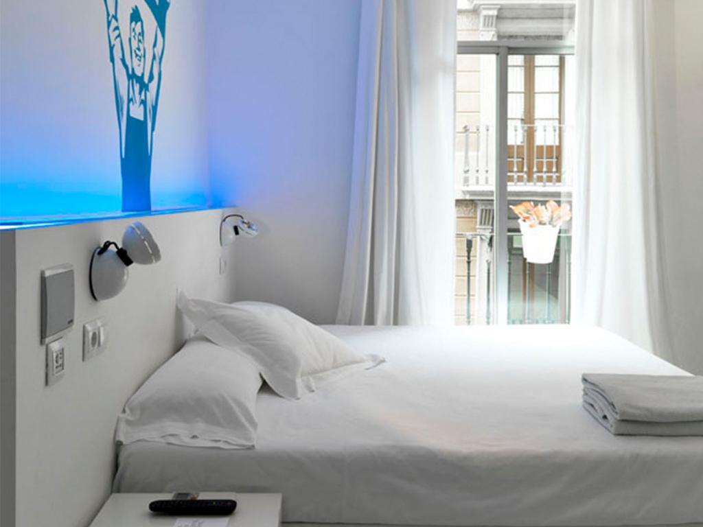 chic&basic Tallers Hostel by null