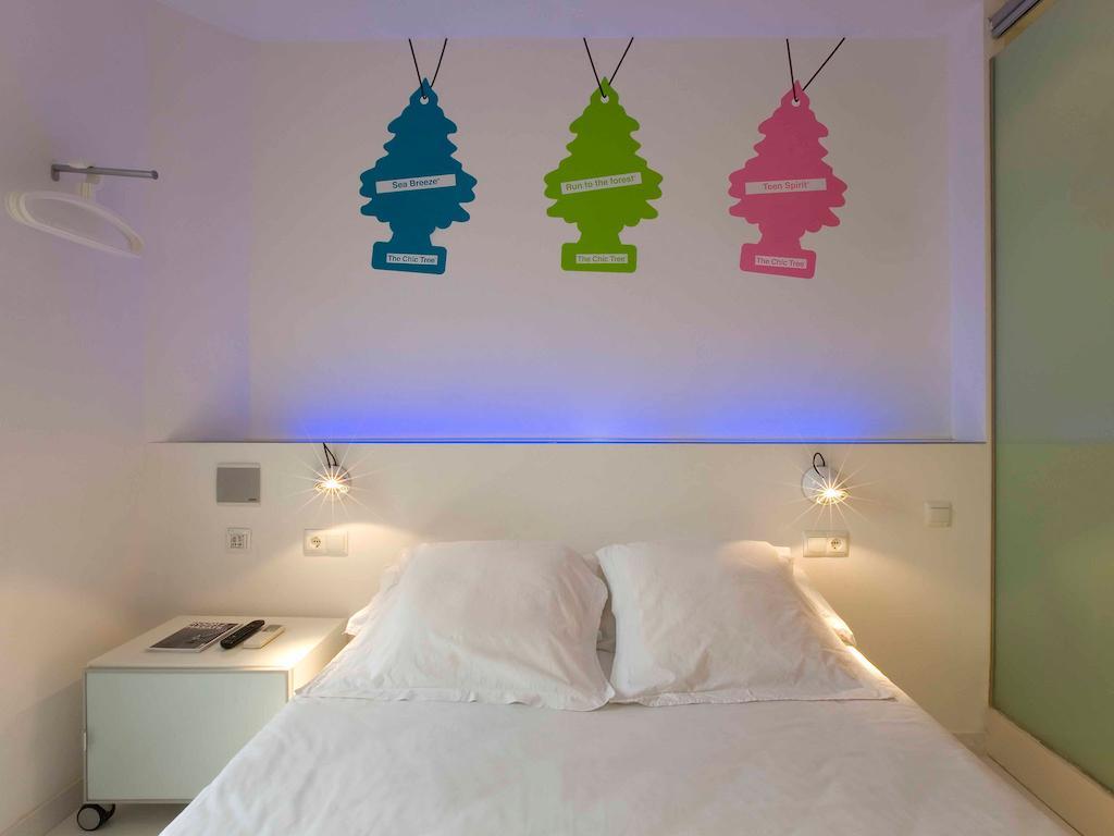 chic&basic Tallers Hostel by null