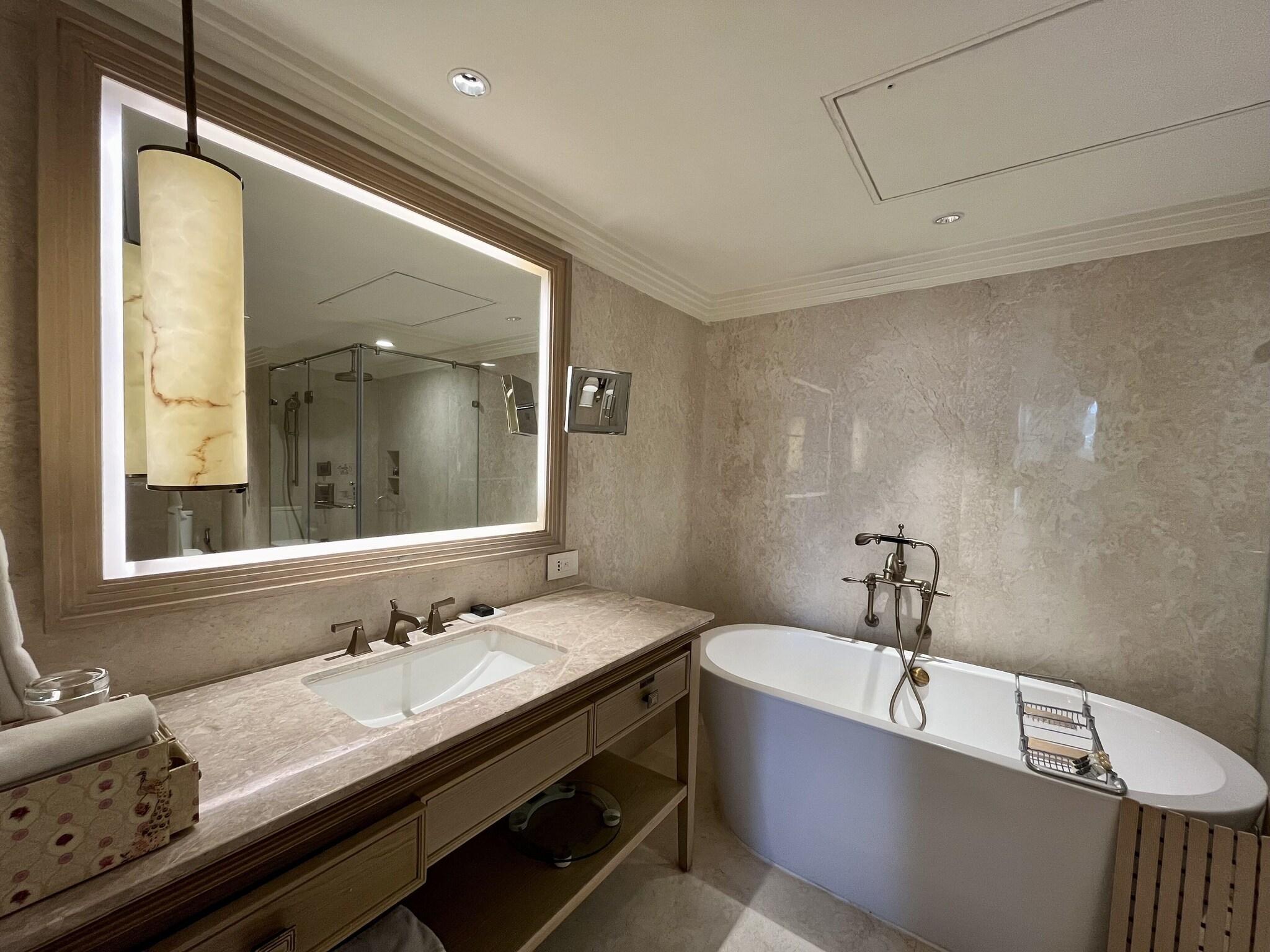 Taj Ganges, Varanasi by null