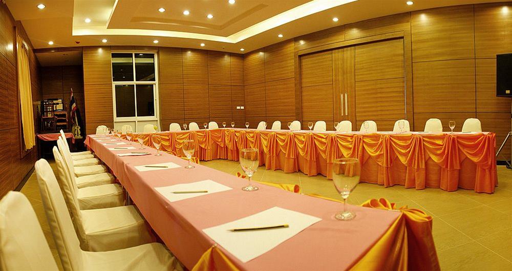 Saisawan Beach Resort Pattaya - photo