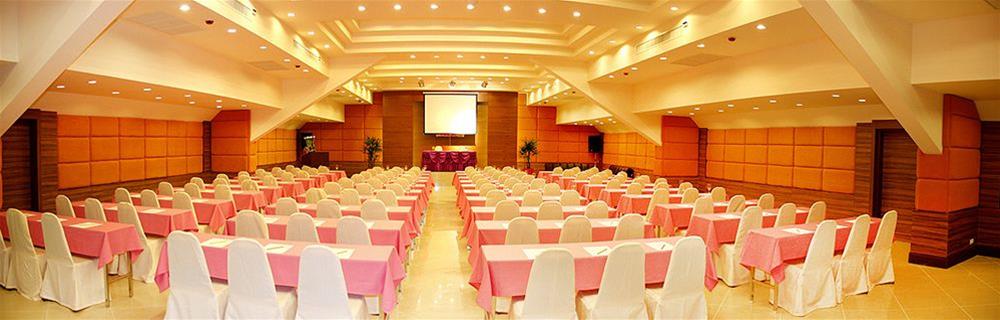 Saisawan Beach Resort Pattaya - photo