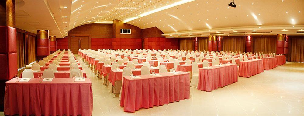 Saisawan Beach Resort Pattaya - photo