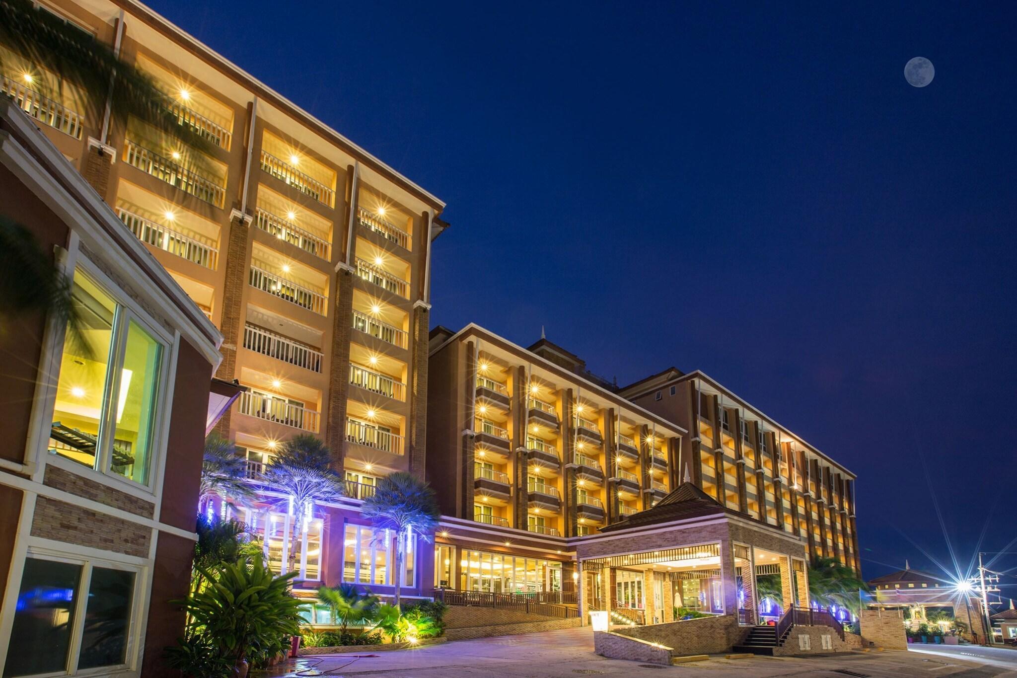 Saisawan Beach Resort Pattaya - photo