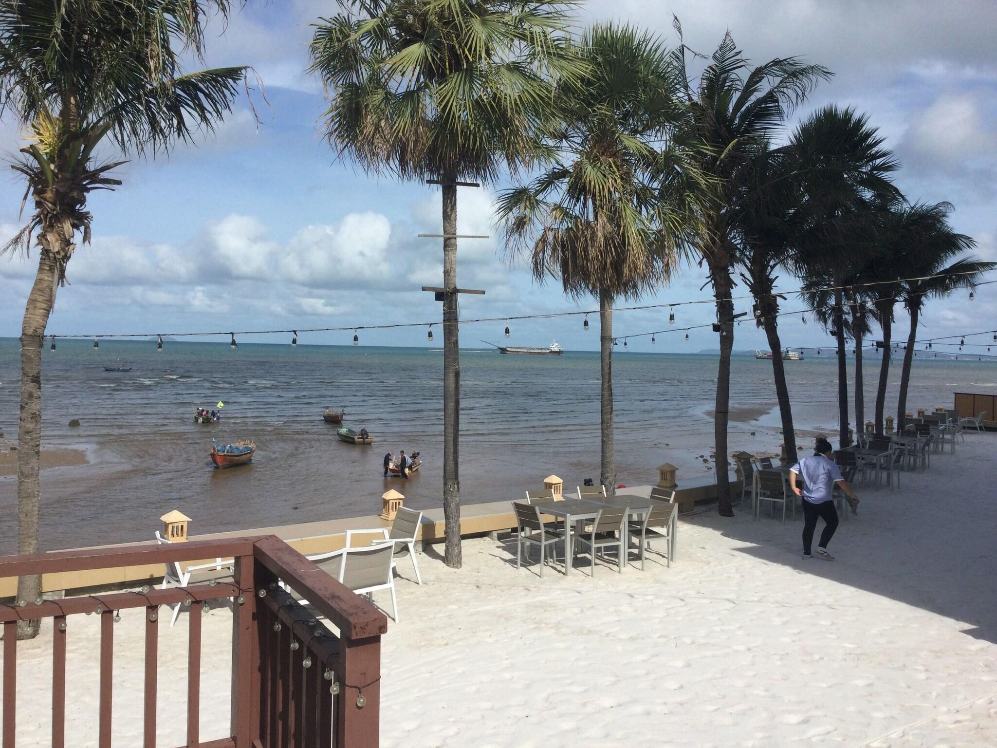 Saisawan Beach Resort Pattaya - photo