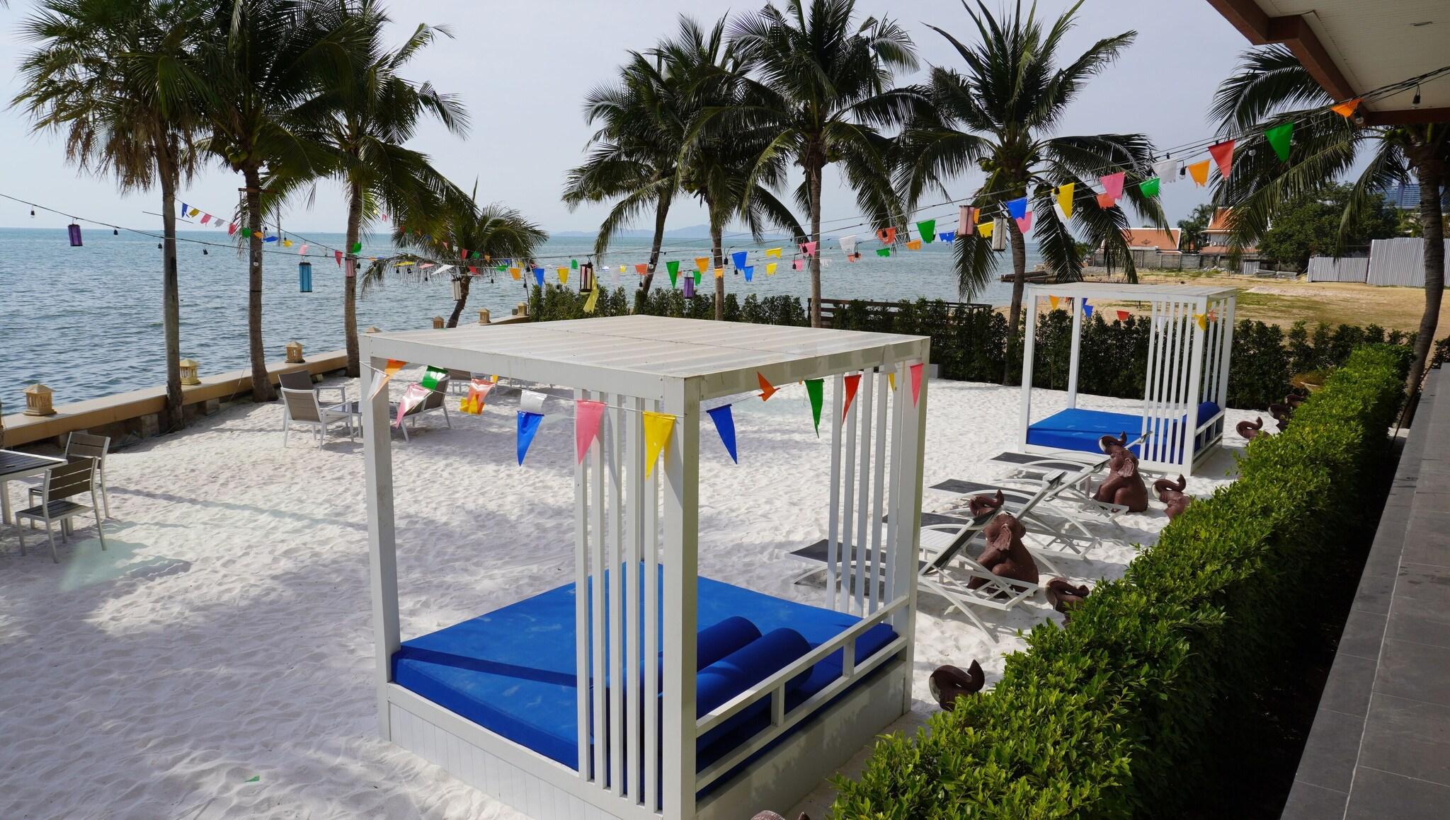 Saisawan Beach Resort Pattaya - photo