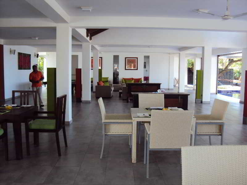 Cocobay Unawatuna