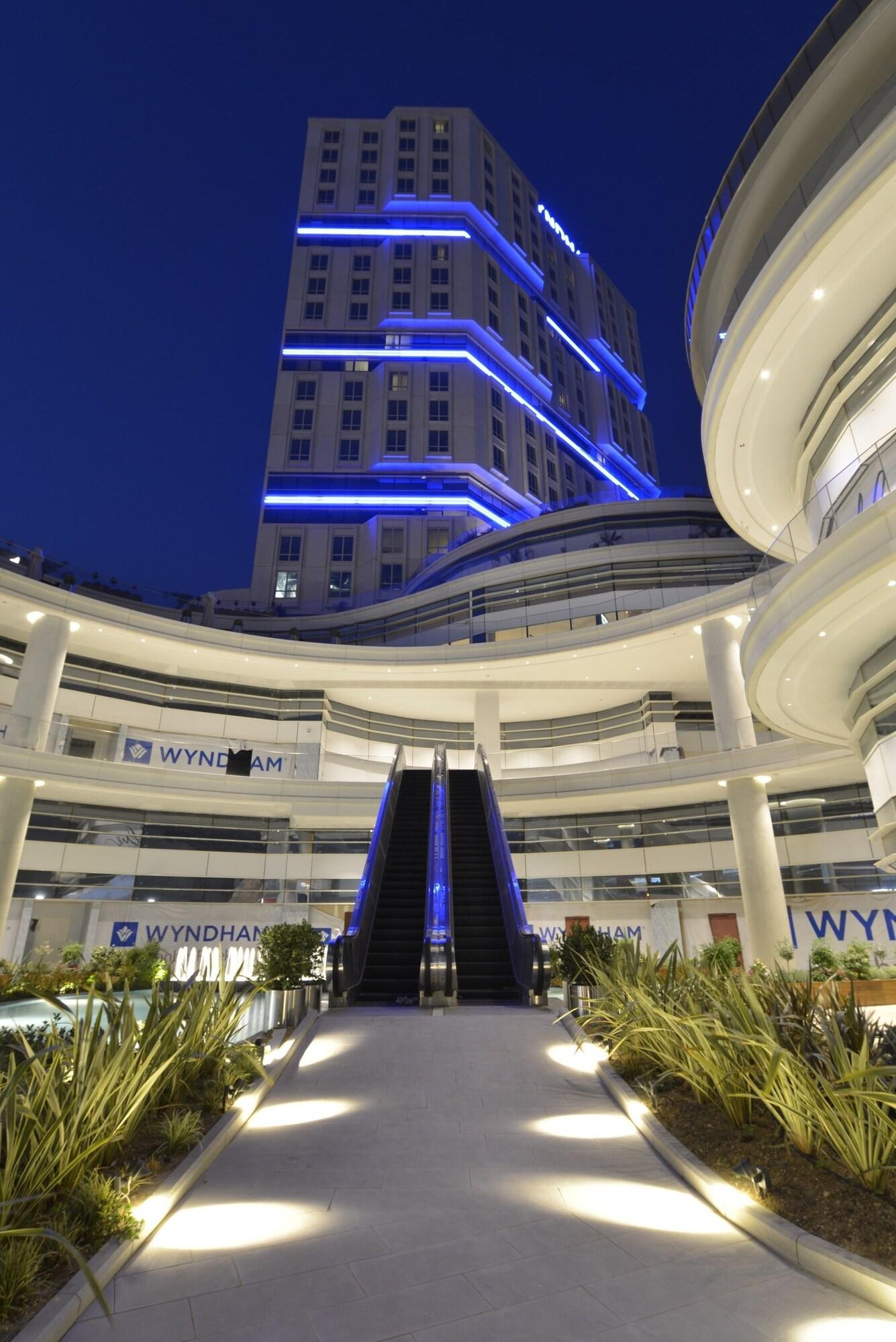 Wyndham Grand Istanbul Europe - Poză