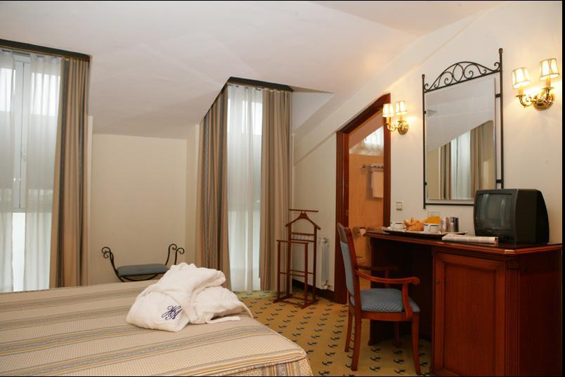 Hotel El Ancla by null