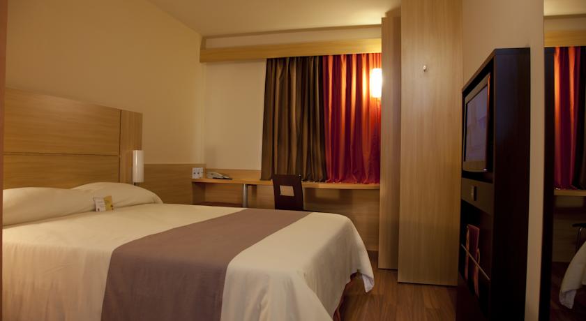 ibis Lima Larco Miraflores by null