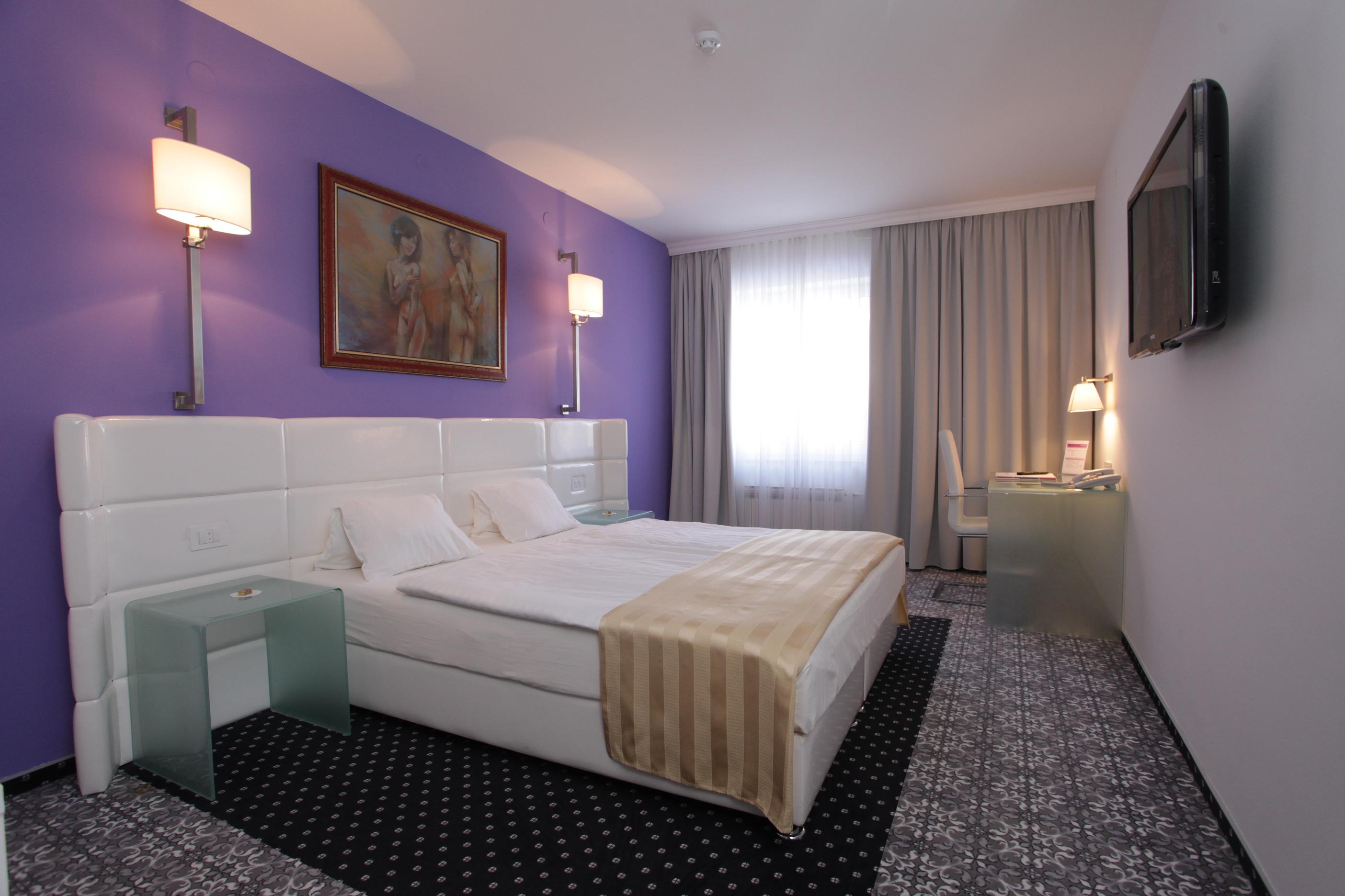 Phoenix Hotel