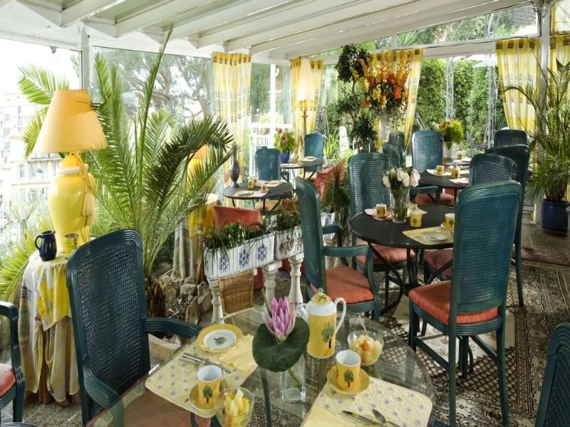 Olivier Hotel