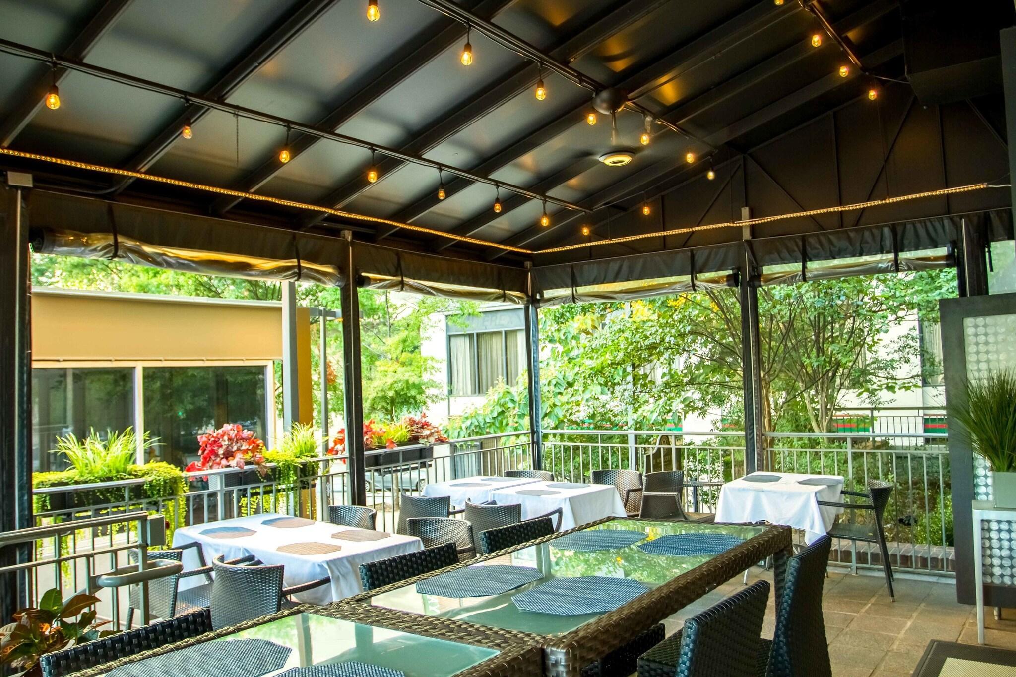 Ellis Hotel, Atlanta, a Tribute Portfolio Hotel by null