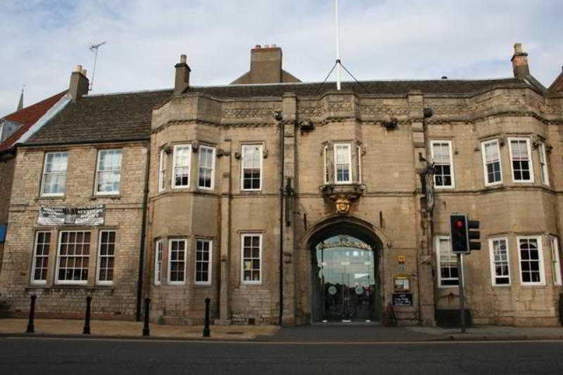 Angel & Royal Hotel