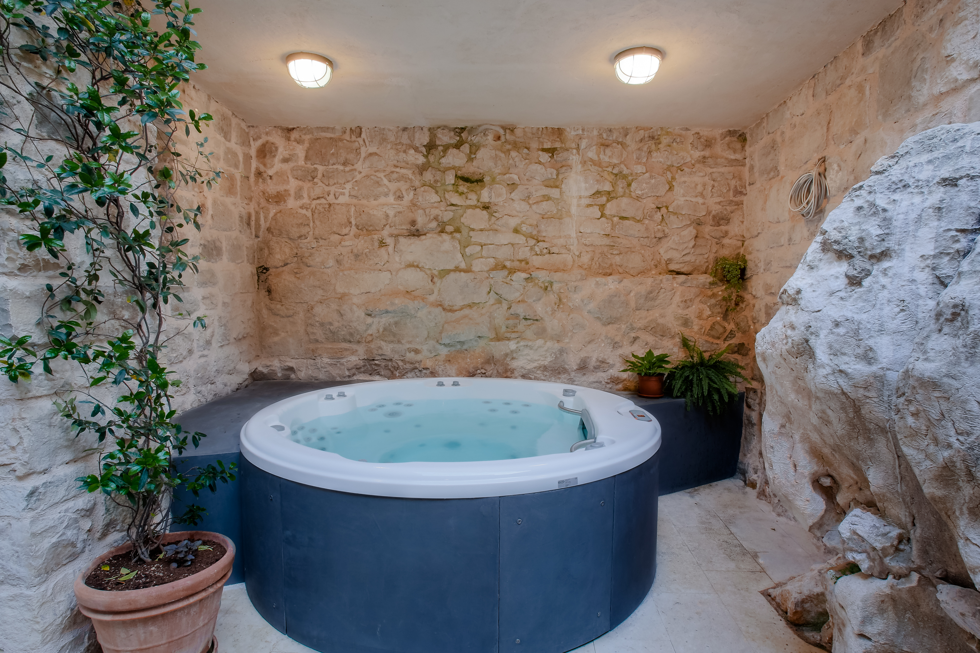 Divota apartment hotel - фото