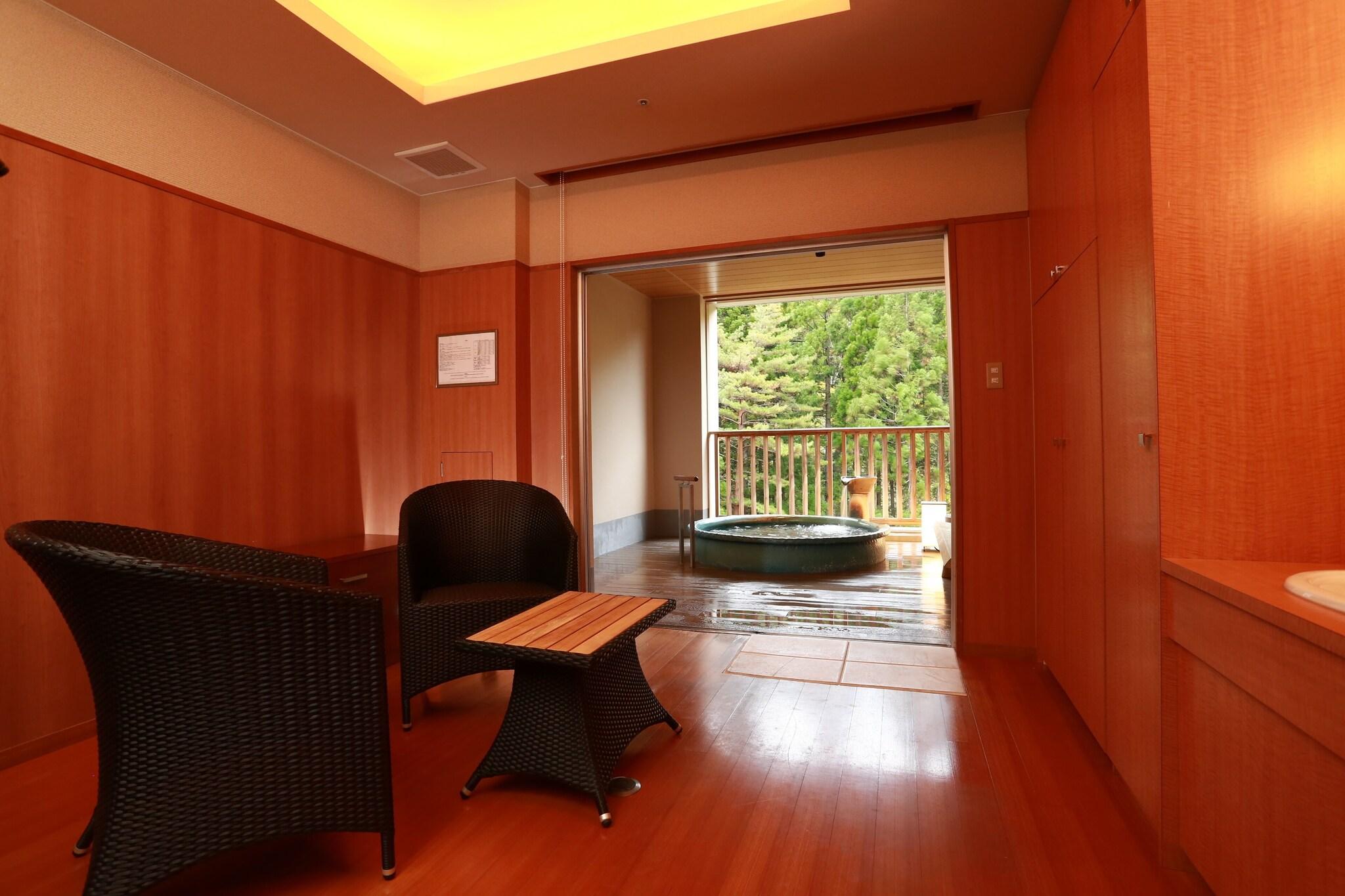 Hotel Associa Takayama Resort