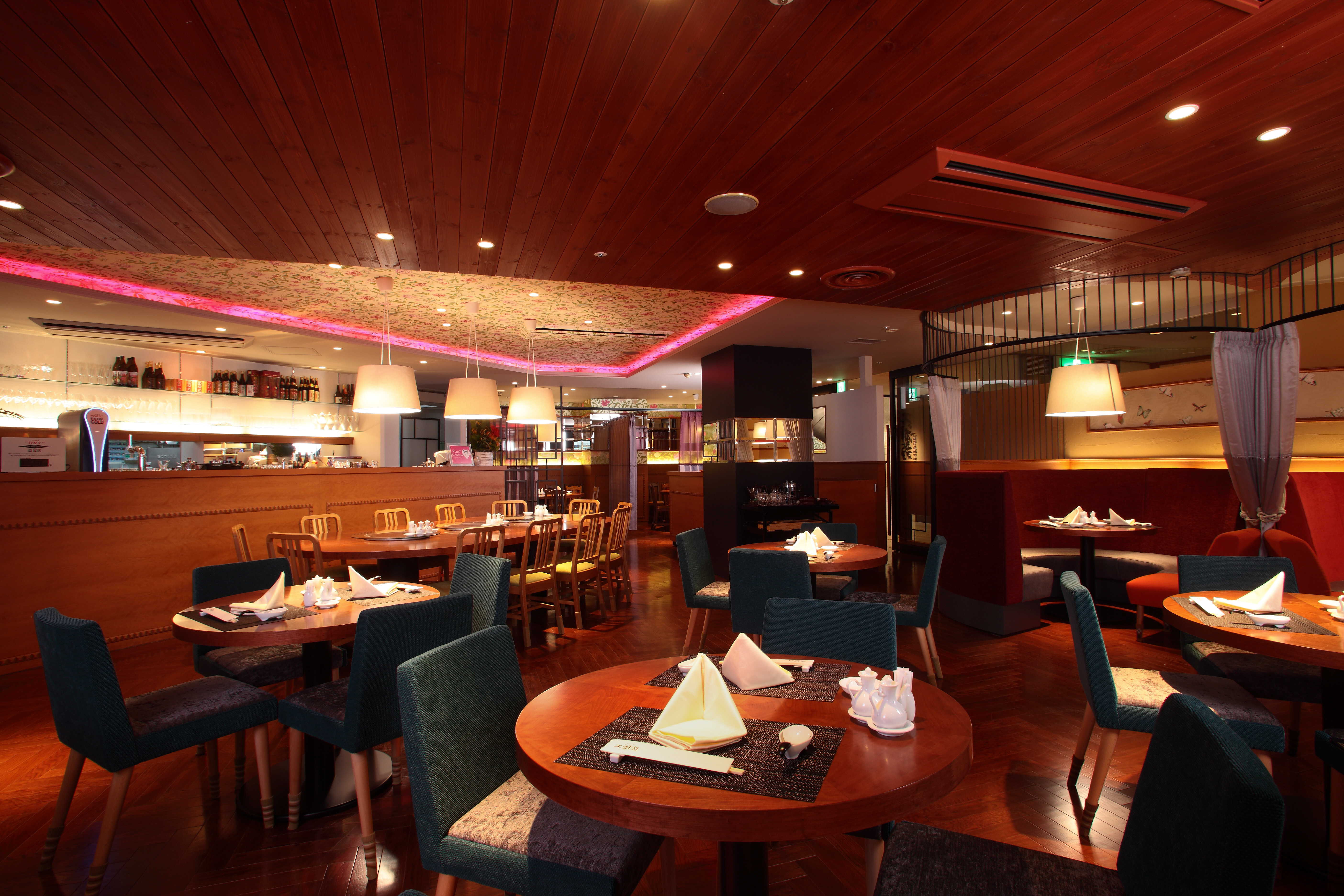 Hotel Plaza Osaka