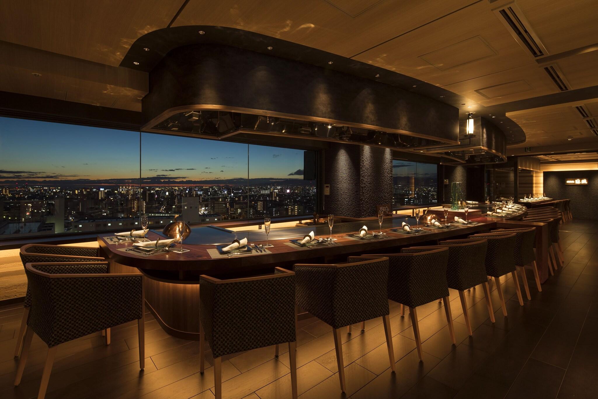 Hotel Plaza Osaka by null