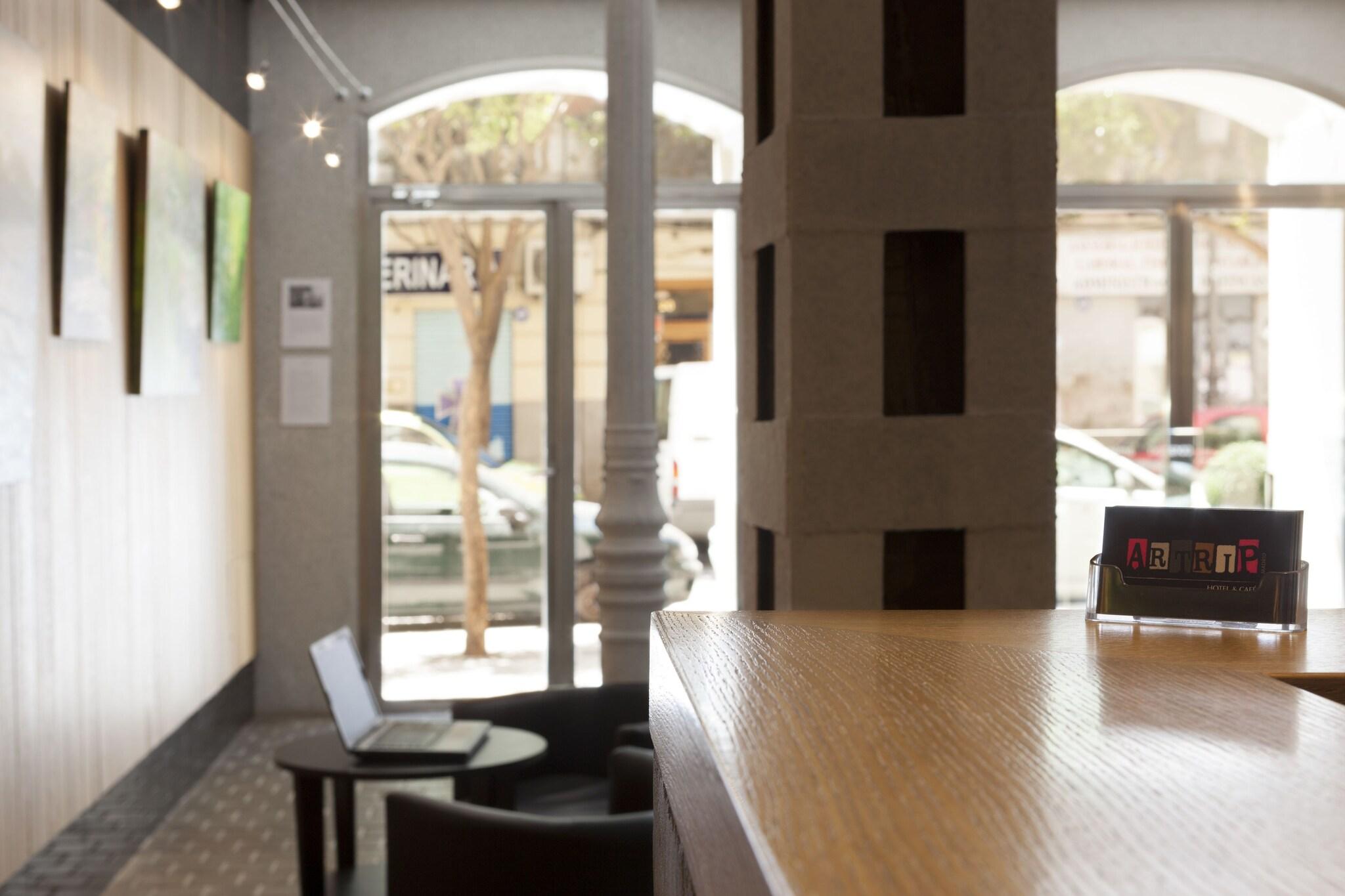 Hotel Artrip by null