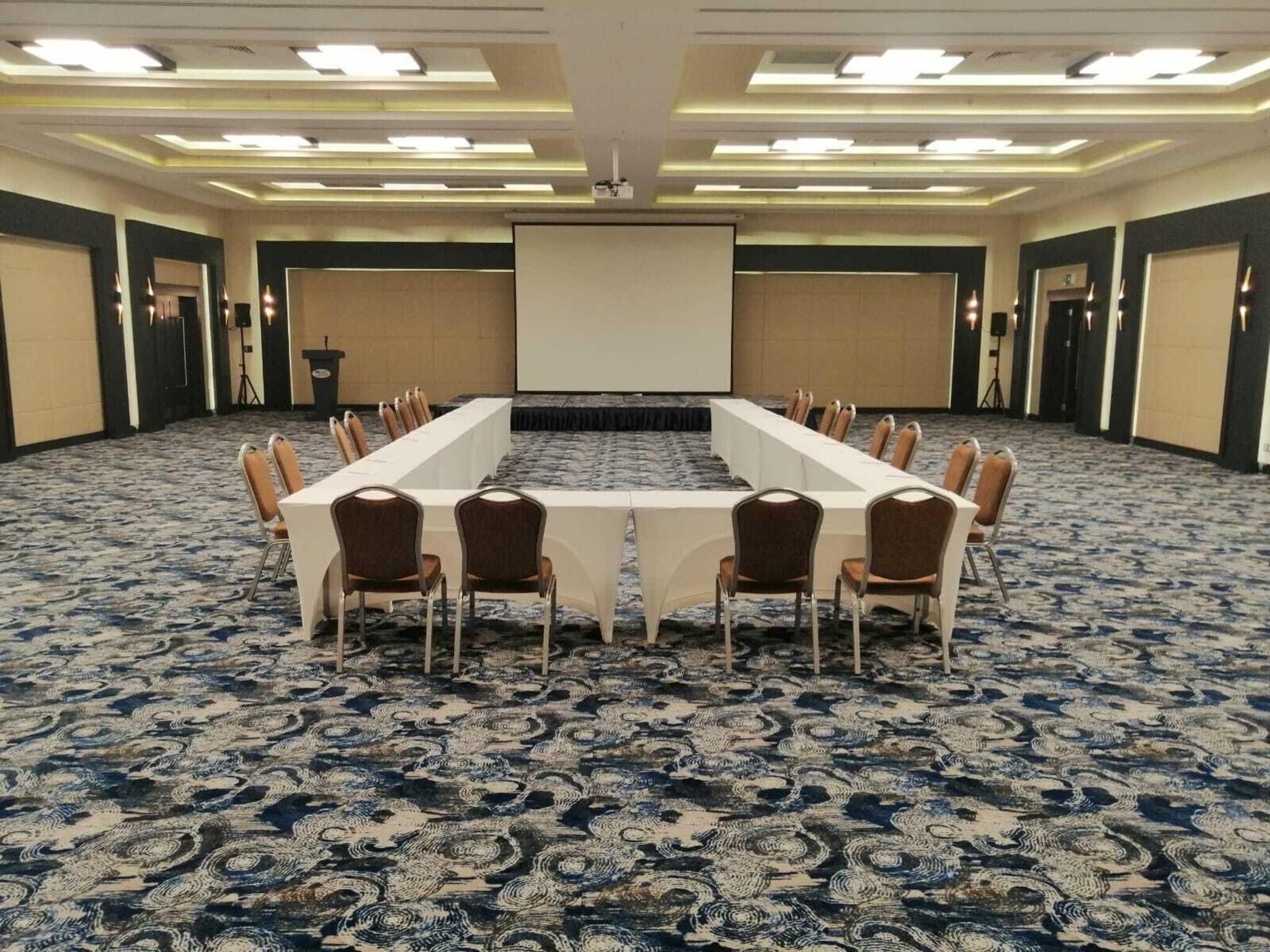 ISG Airport Hotel - Poză