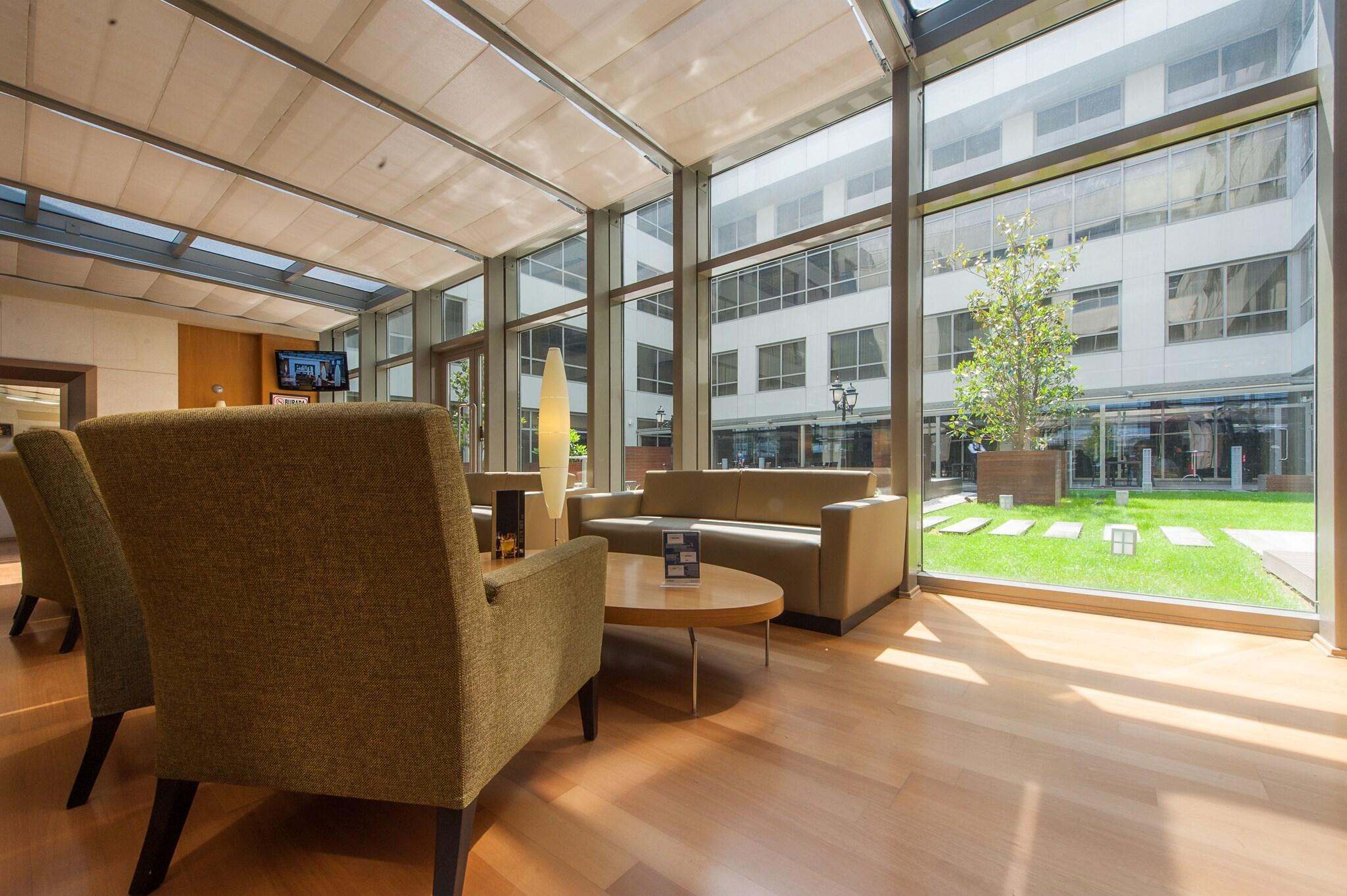 ISG Airport Hotel - Poză