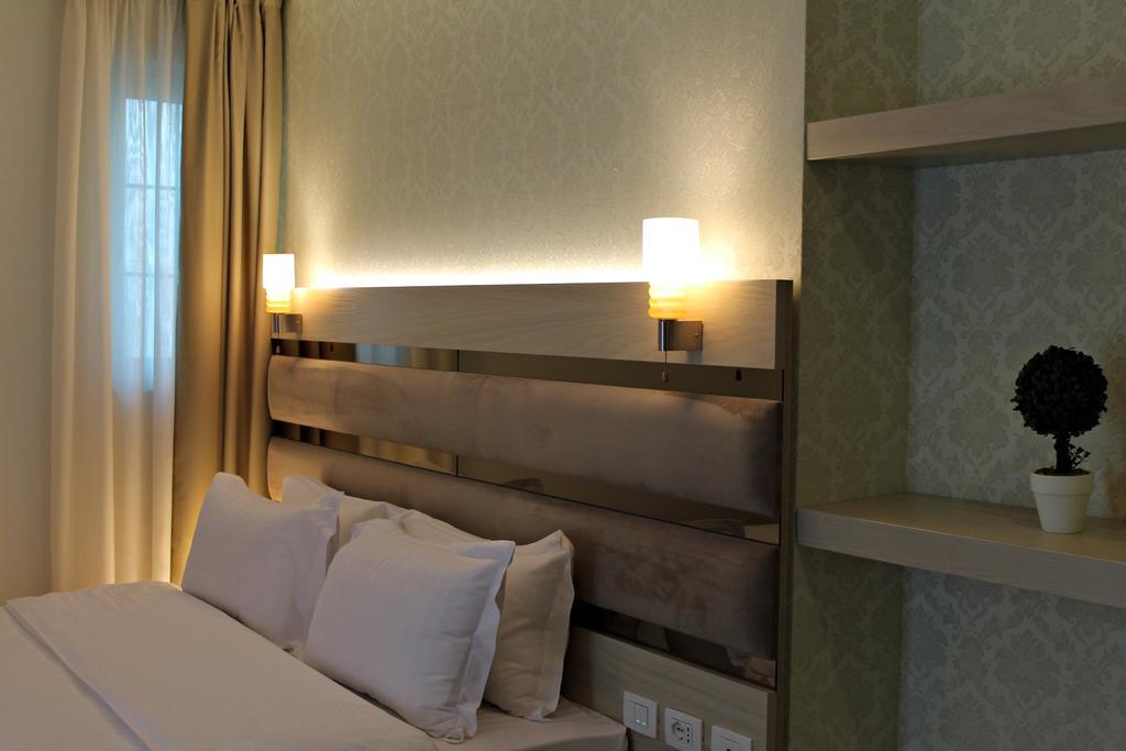 Capital Tirana Hotel Bruçi by null