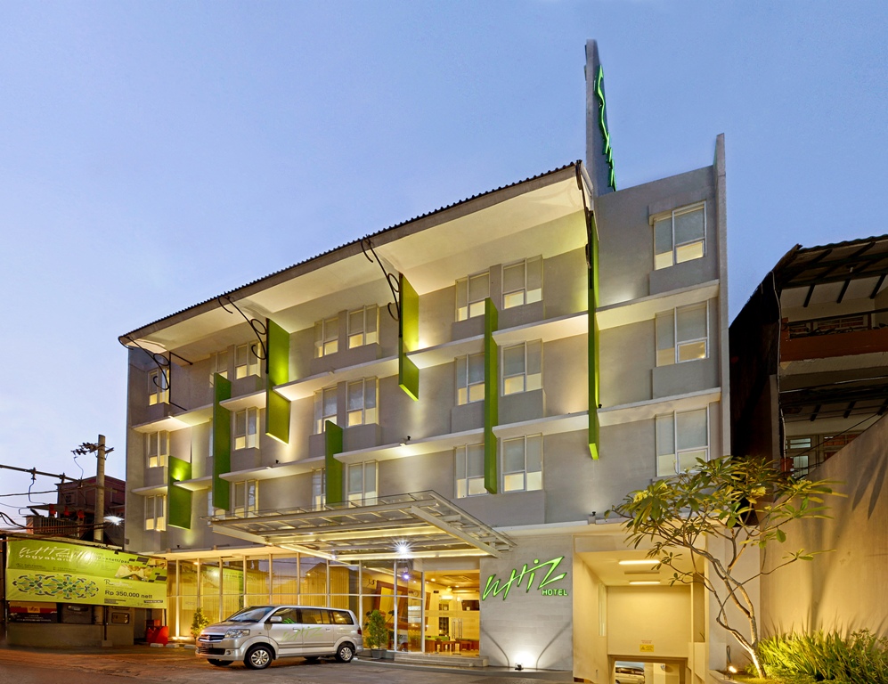 Whiz Hotel Malioboro Yogyakarta image