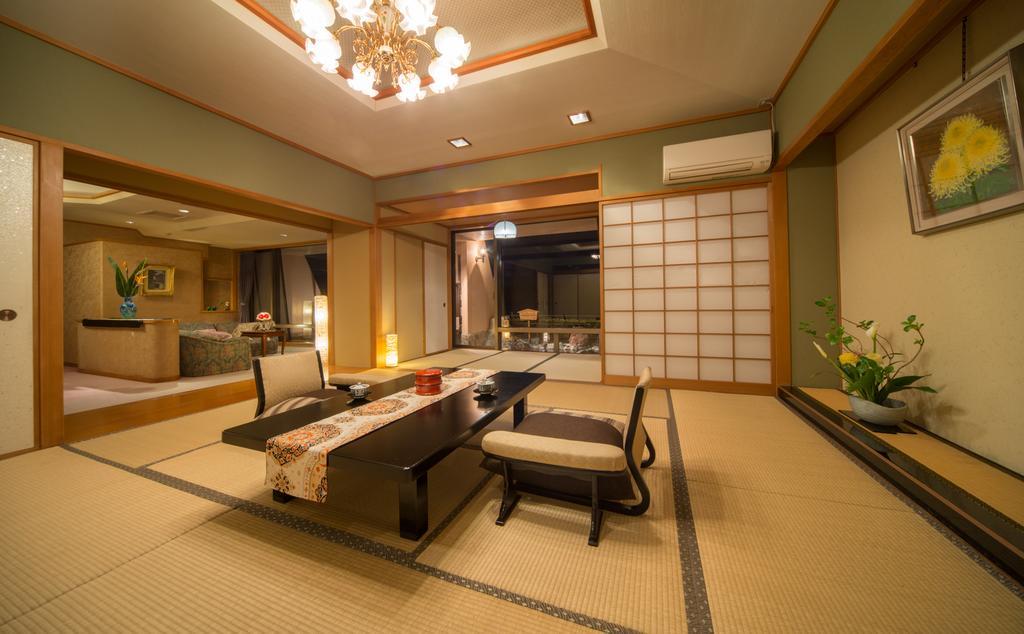 Kurofune Hotel by null