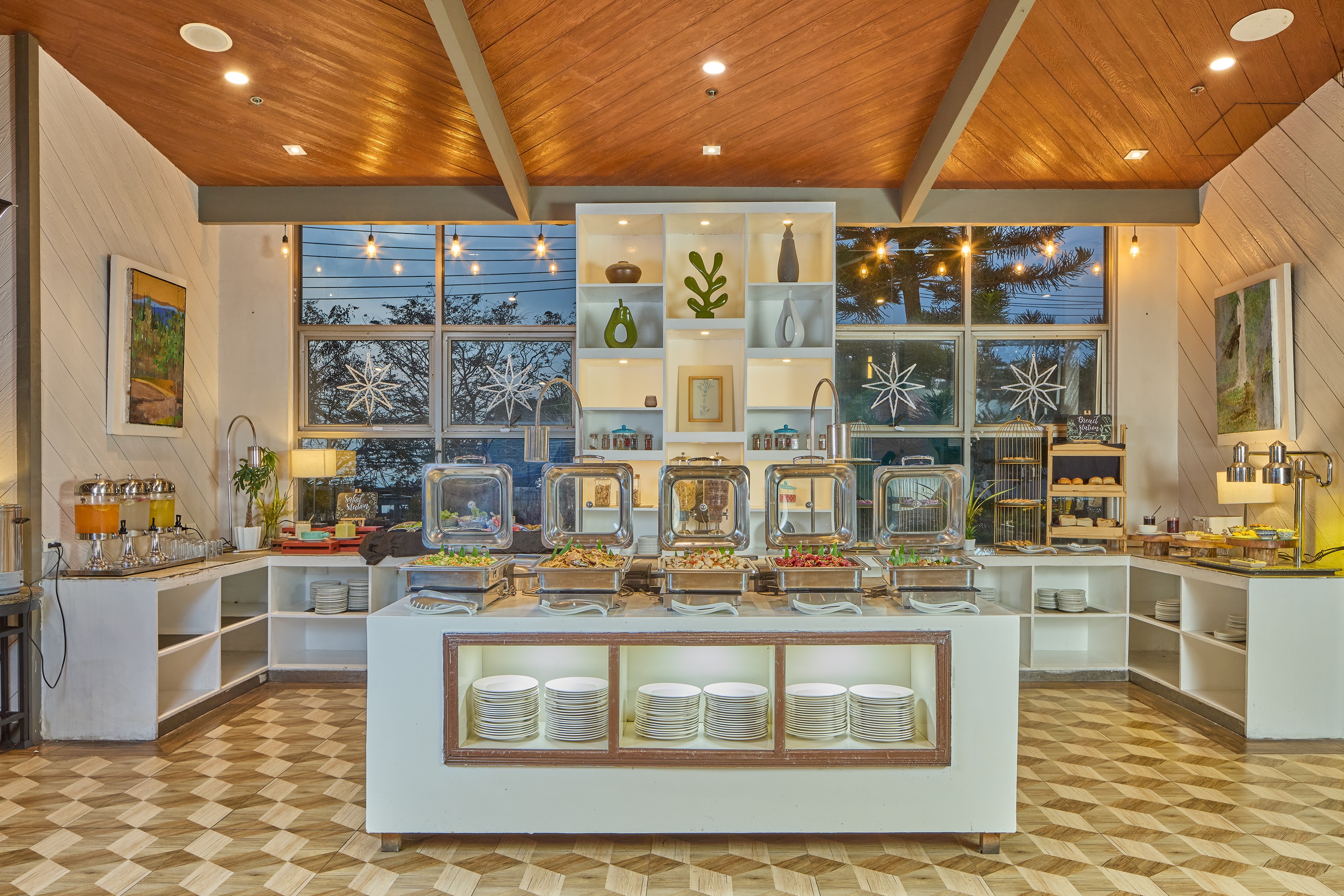 Summit Ridge Tagaytay by ZUZU