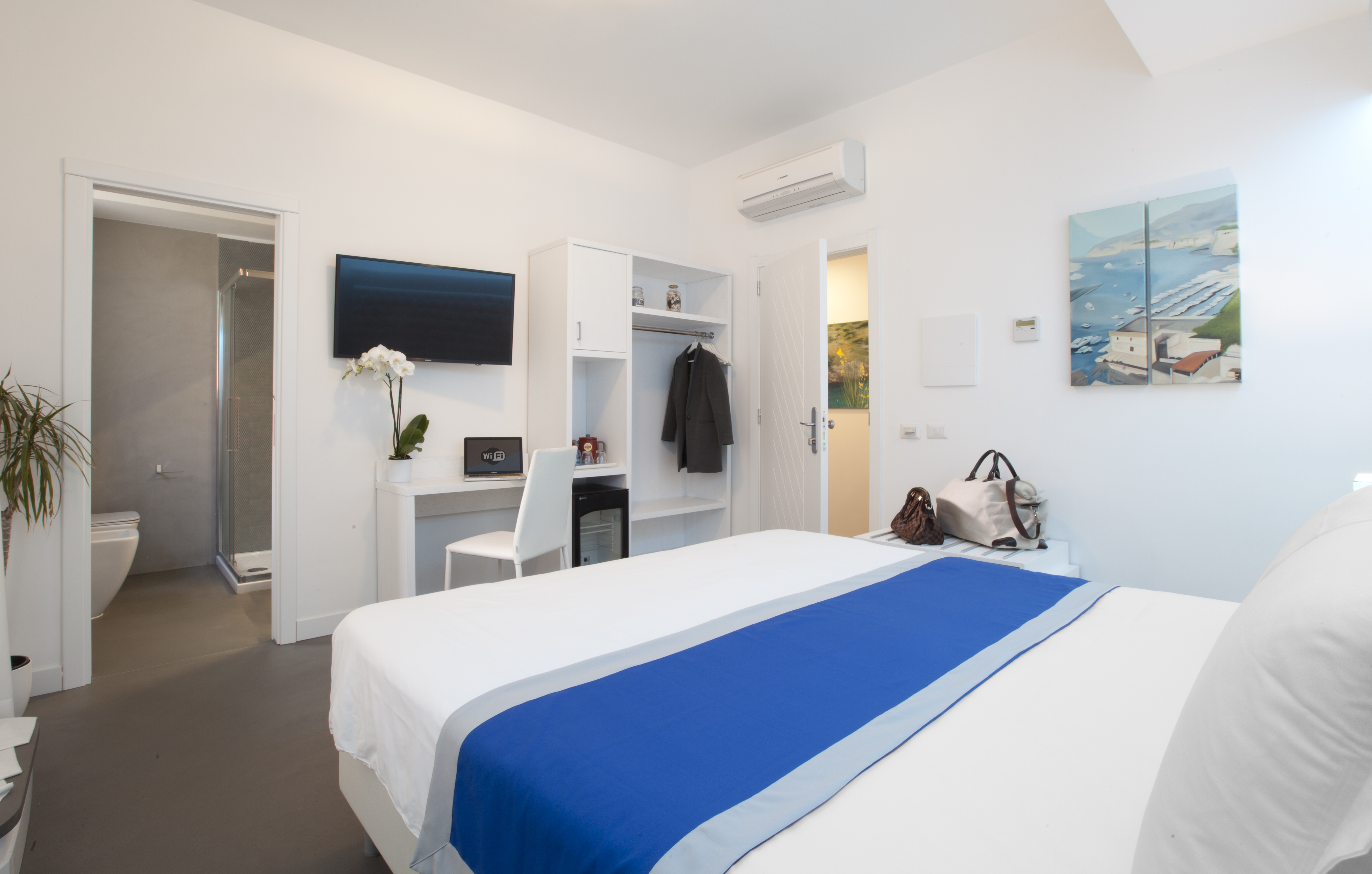 Tasso Suites