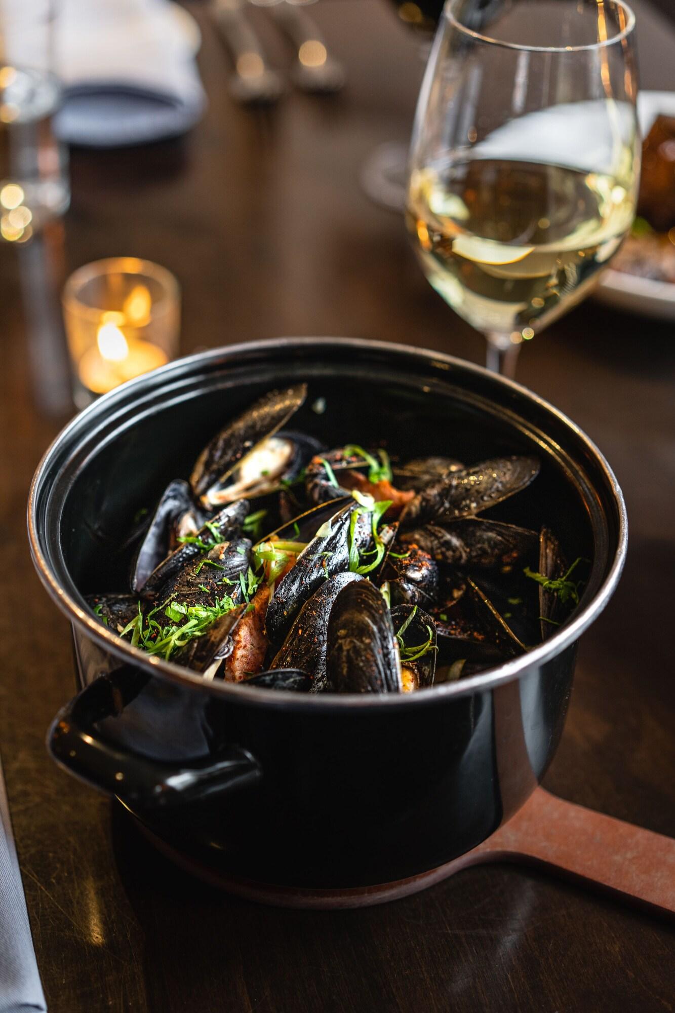 Archer Hotel Old Town Alexandria by null