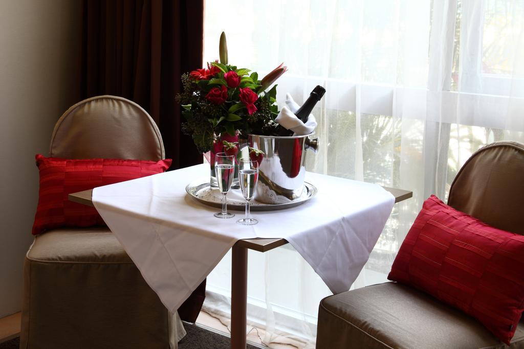 City Star Lodge by null