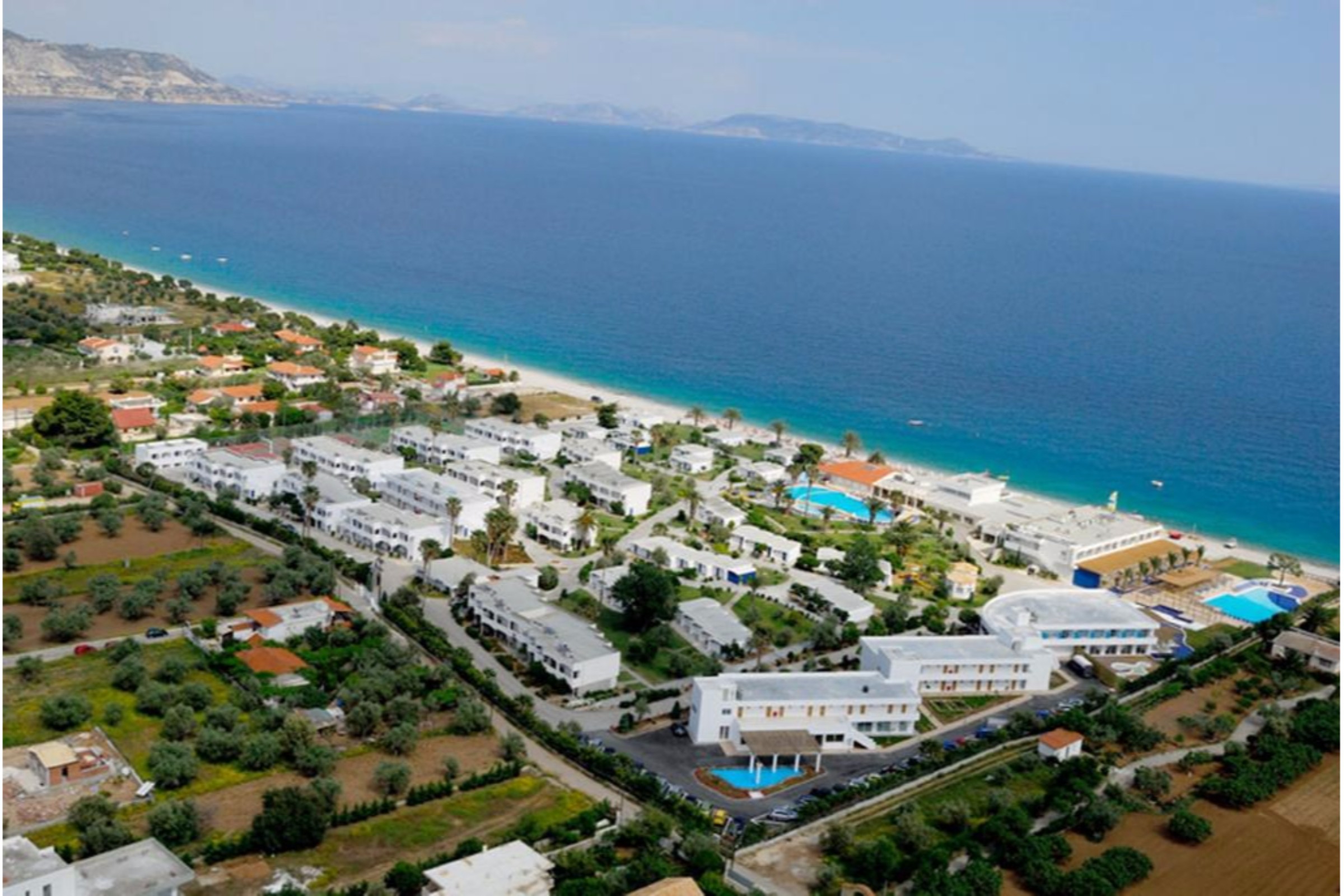 Kinetta Beach Resort and Spa - photo