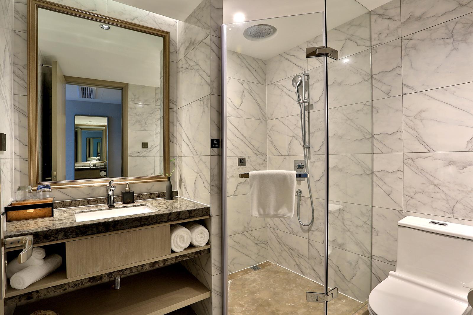 Yiwu Byland Star Hotel