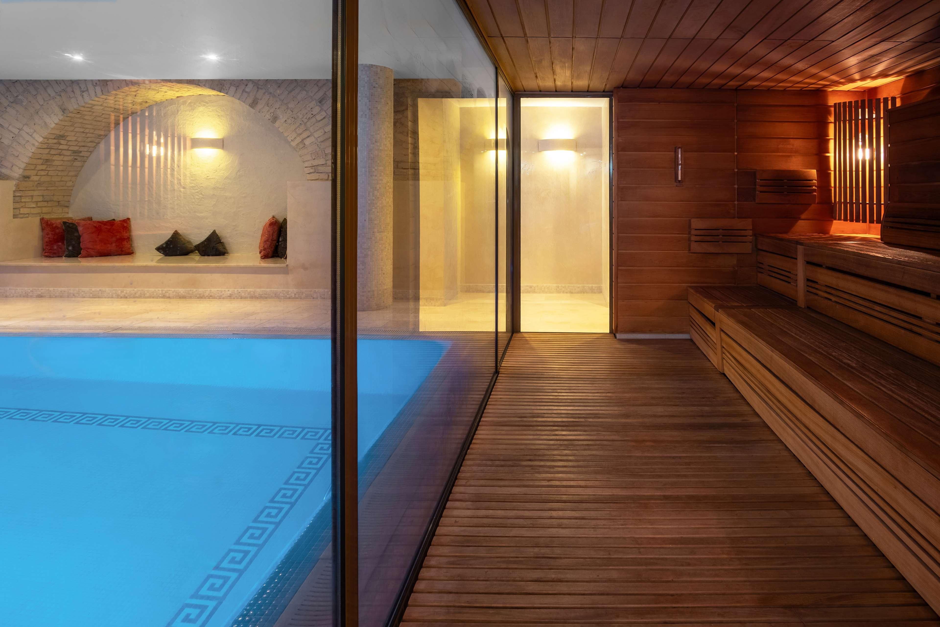 Grand Hotel Vilnius, Curio Collection by Hilton by null