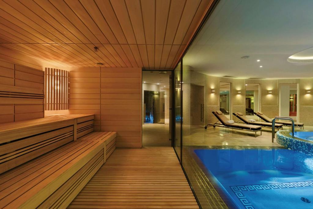Grand Hotel Vilnius, Curio Collection by Hilton by null