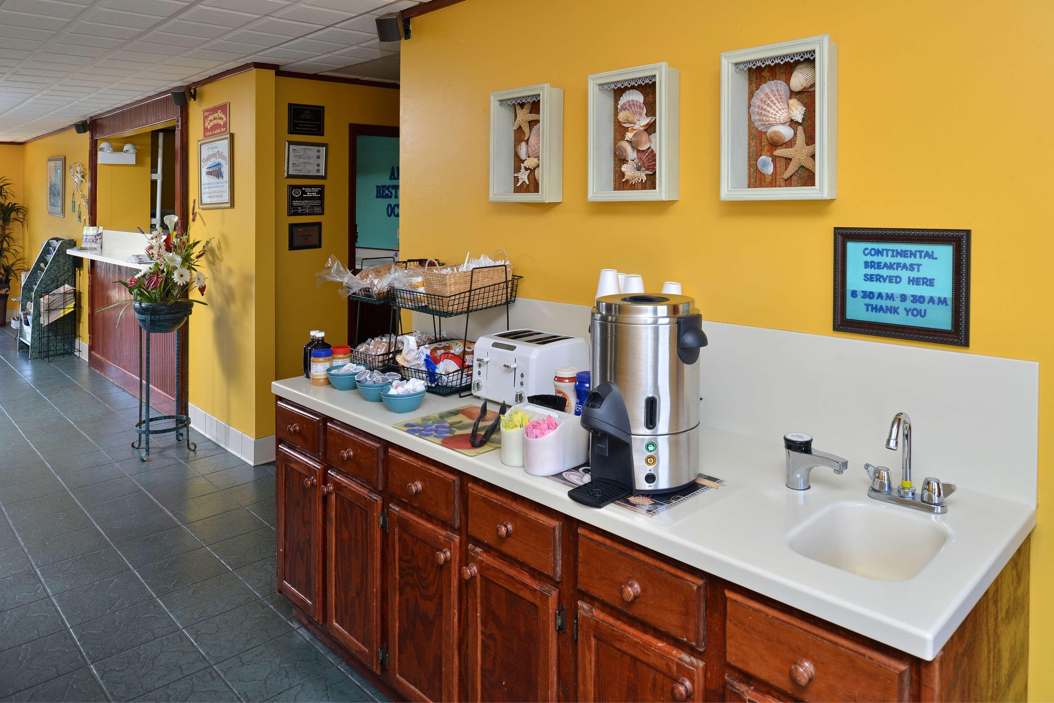 America's Best Value Inn Ocean Inn