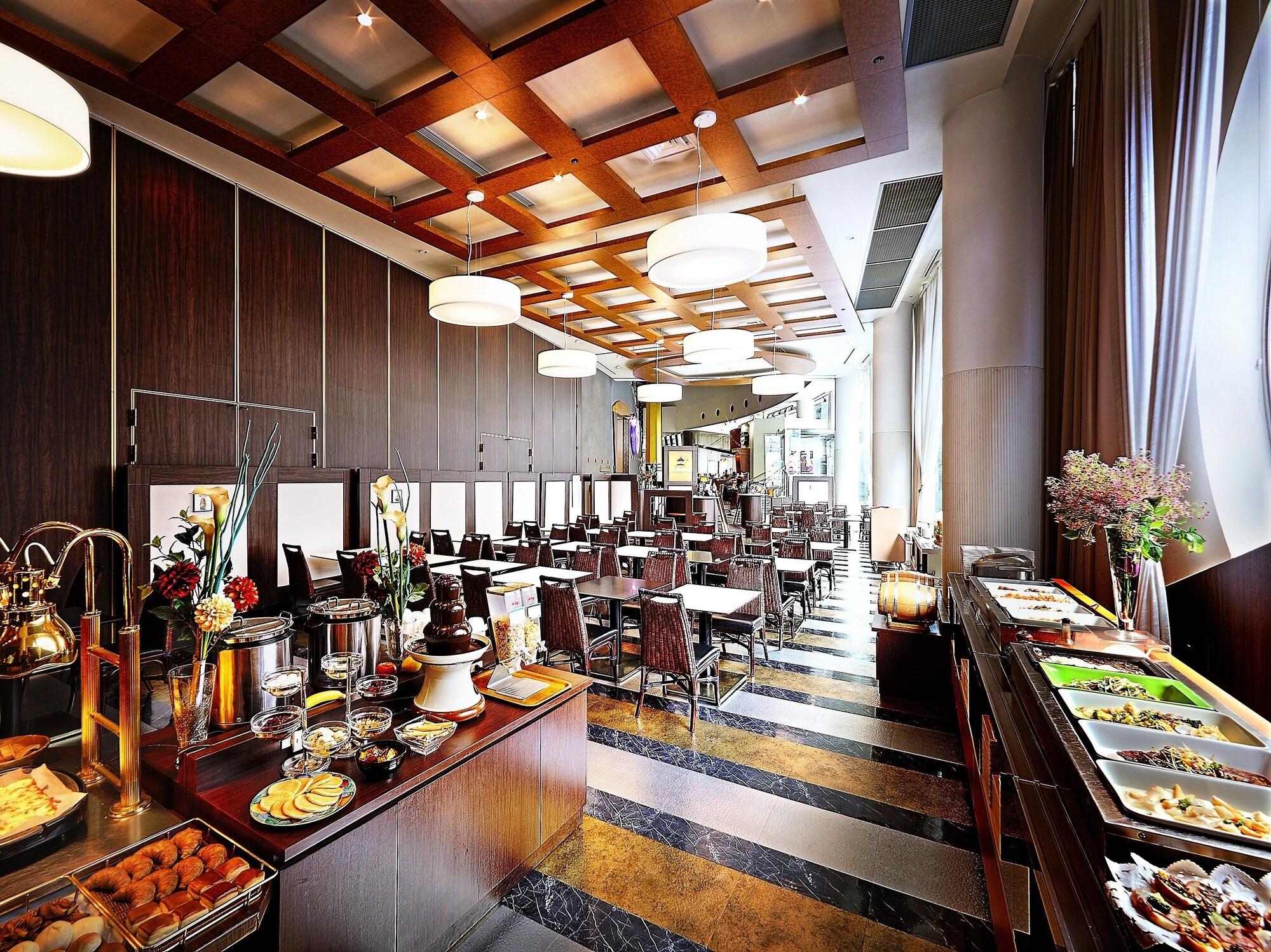APA Hotel Kanazawa-Ekimae