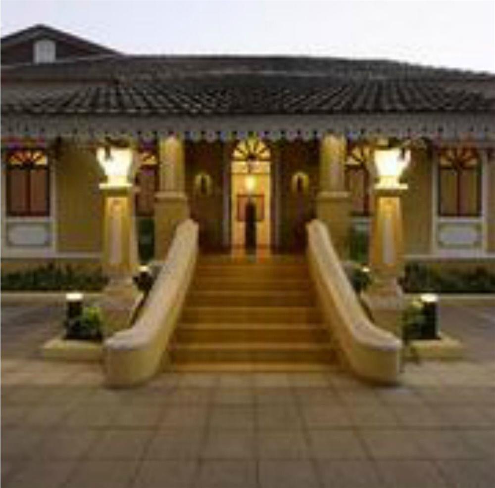 Deltin Suites - фото