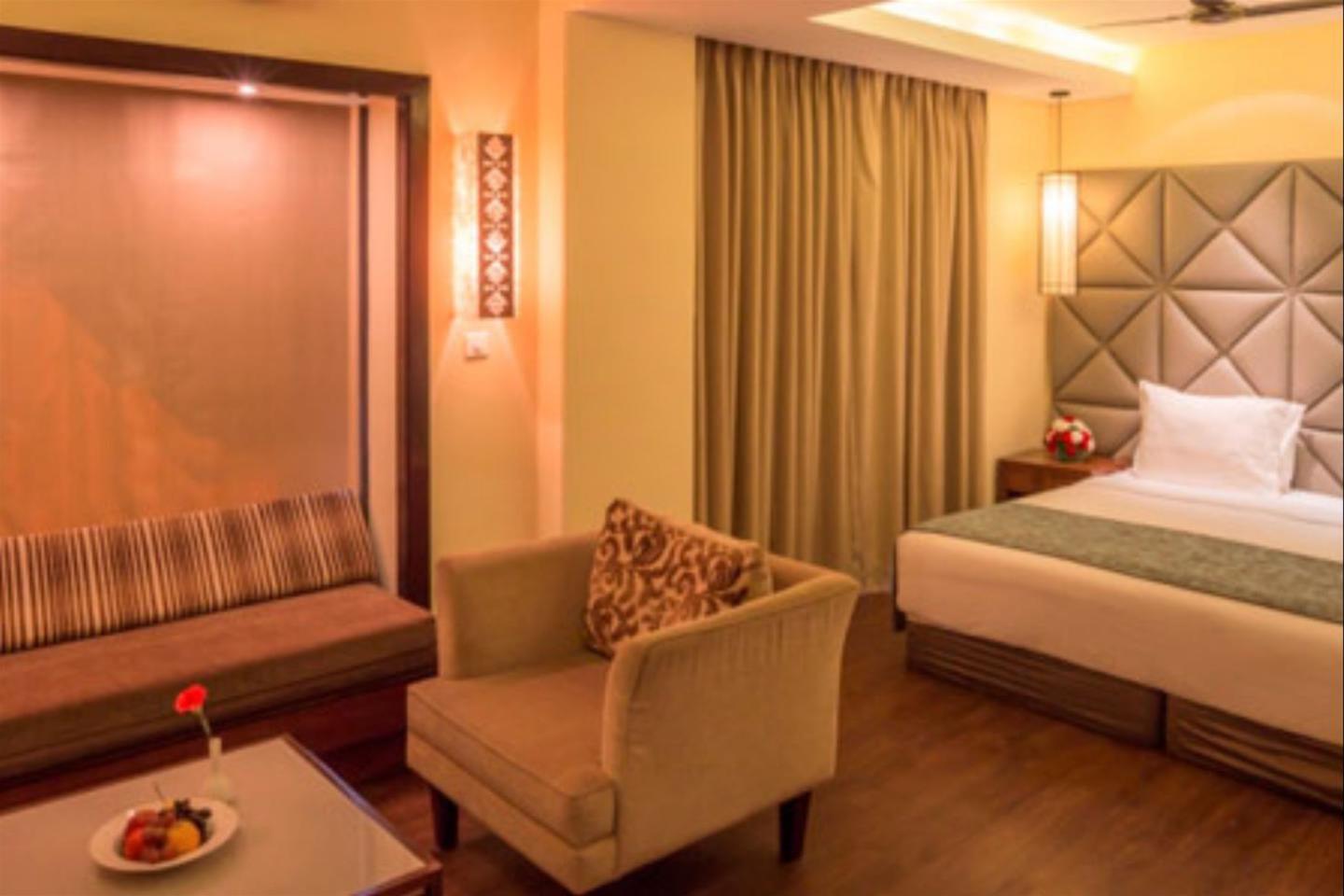 Deltin Suites - фото