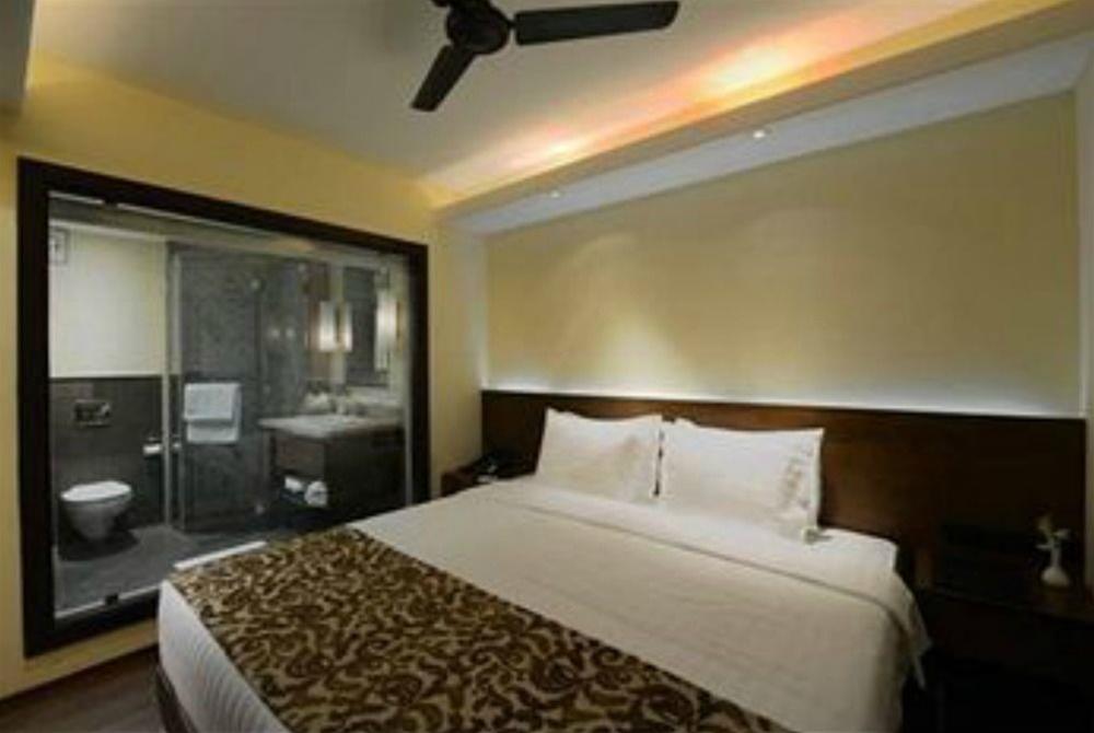 Deltin Suites - фото