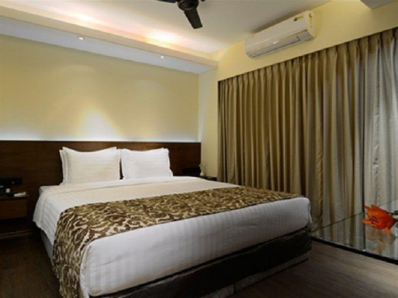 Deltin Suites - фото