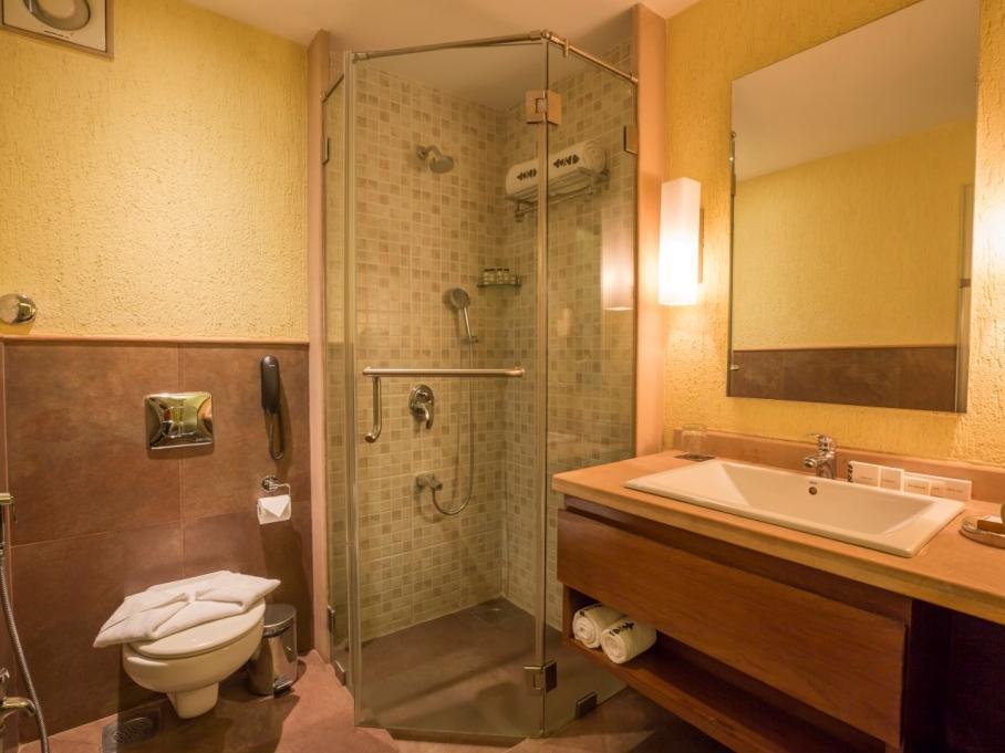 Deltin Suites - фото