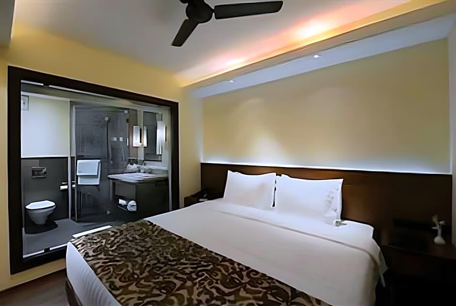 Deltin Suites - фото