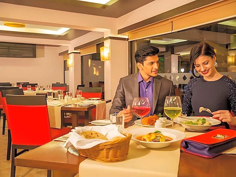 Deltin Suites - фото