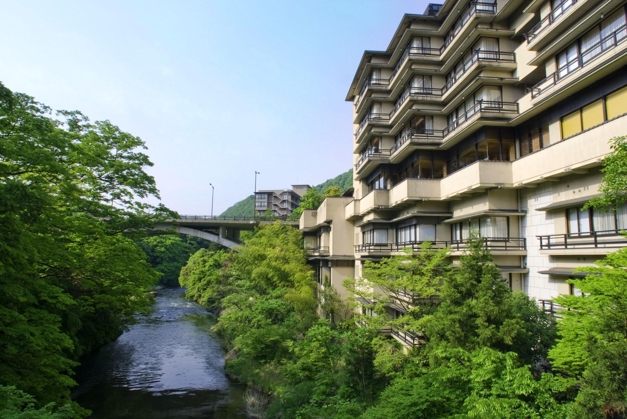 Hanamurasaki by null