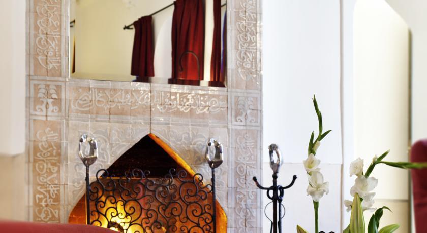 Le Farnatchi by null